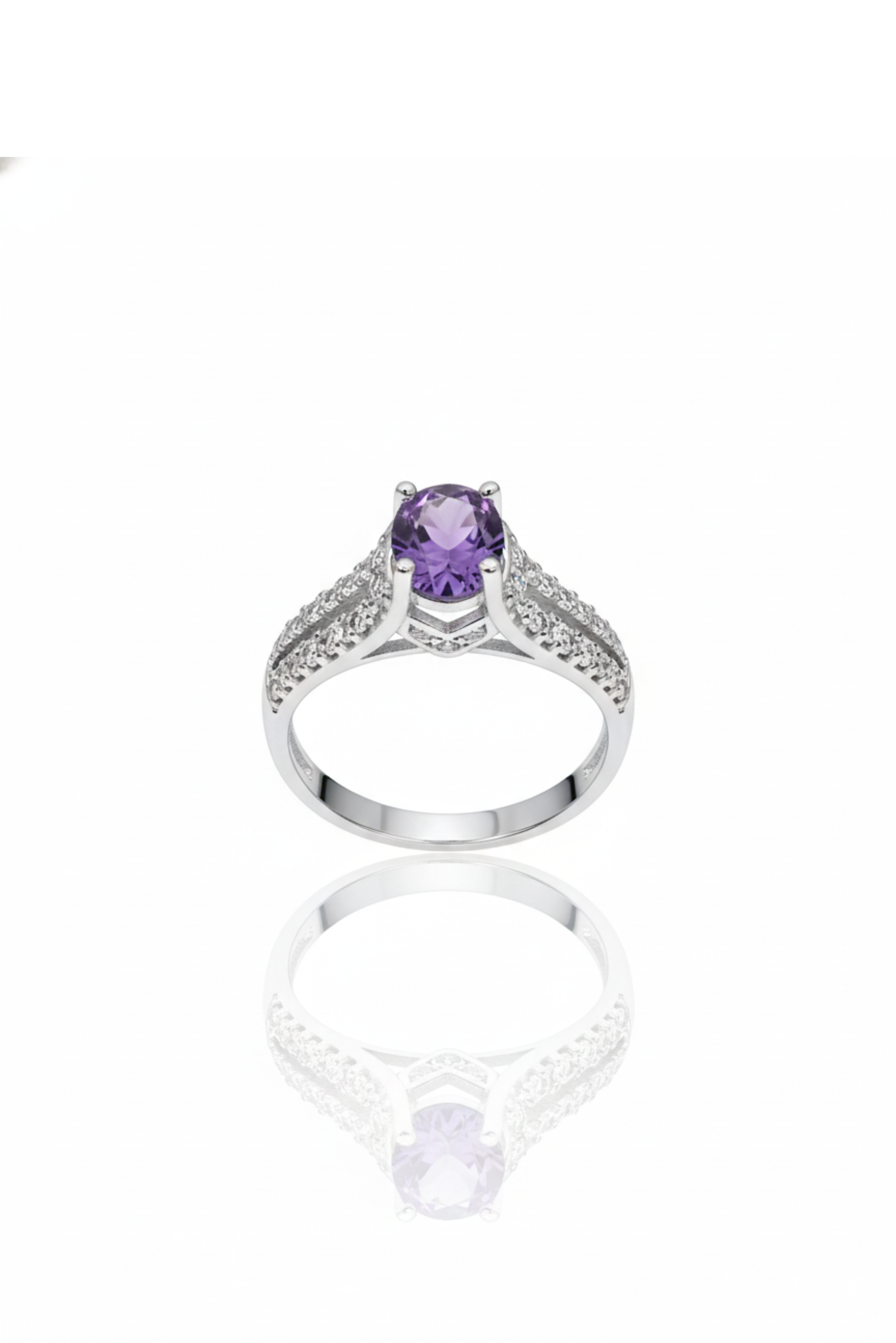 Anillo Zirconias Morado